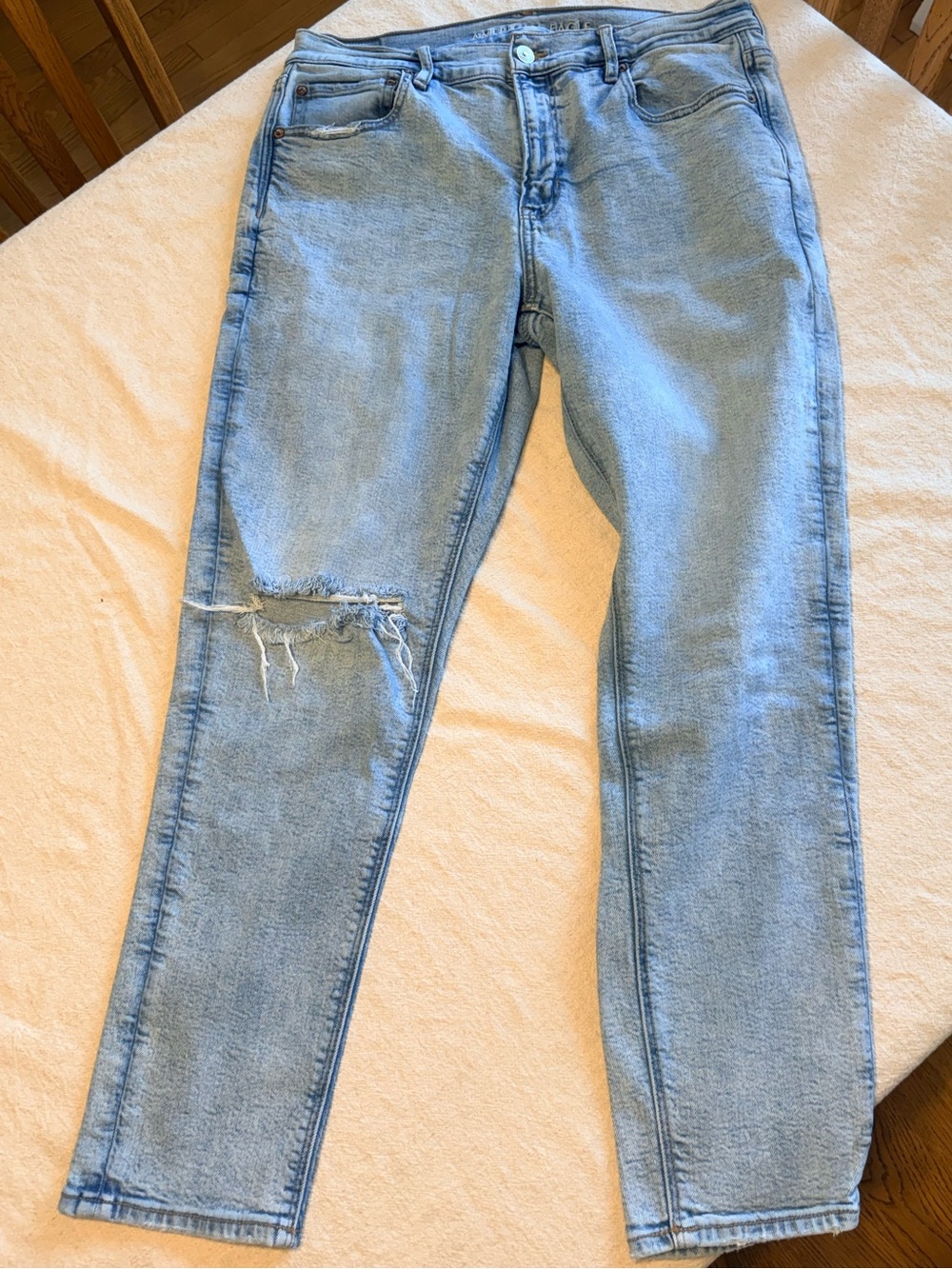 American Eagle Outfitters Light Blue Straight Leg Jeans